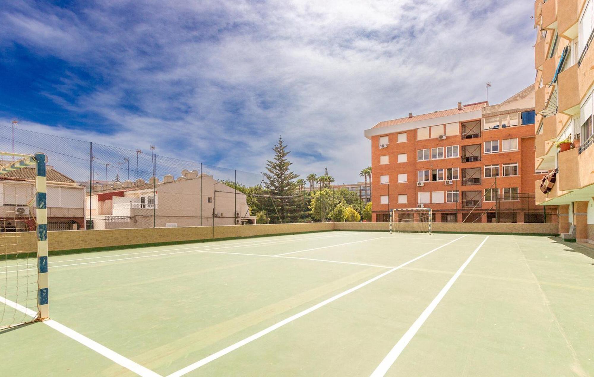 Nice Apartment In Torrevieja With Kitchen Exterior photo