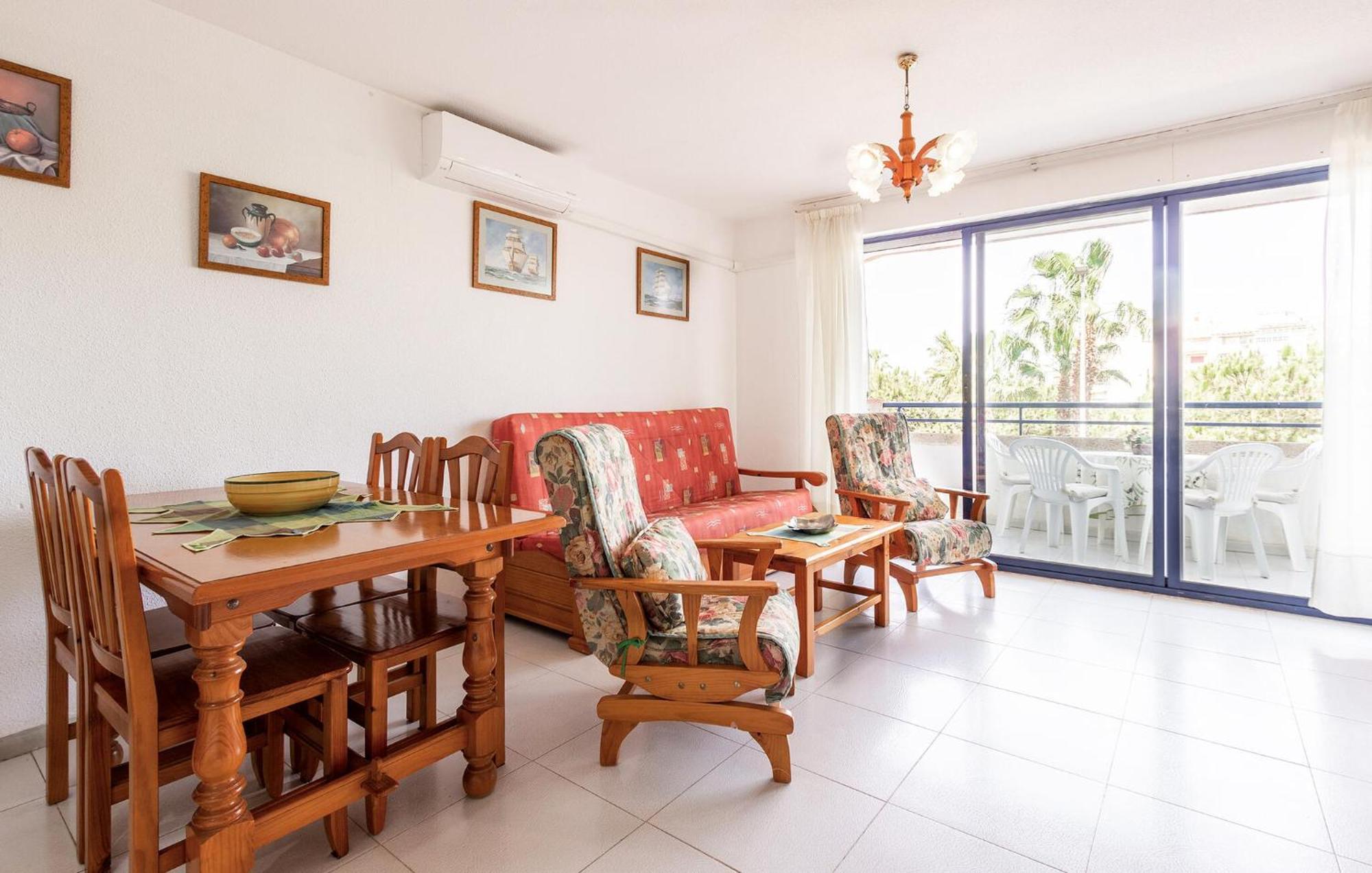 Nice Apartment In Torrevieja With Kitchen Exterior photo